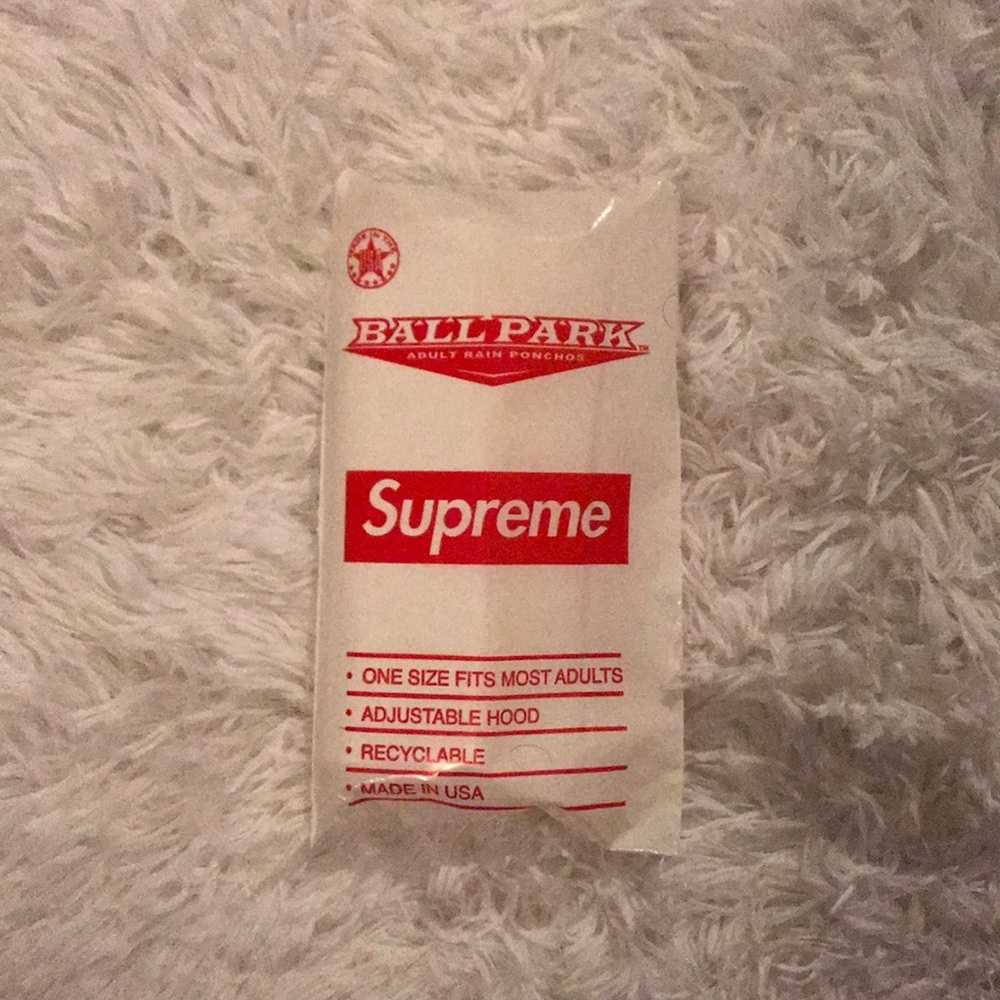 Supreme Poncho